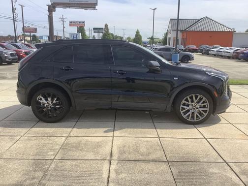 Stellar Black Metallic 2019 Cadillac XT4 Sport