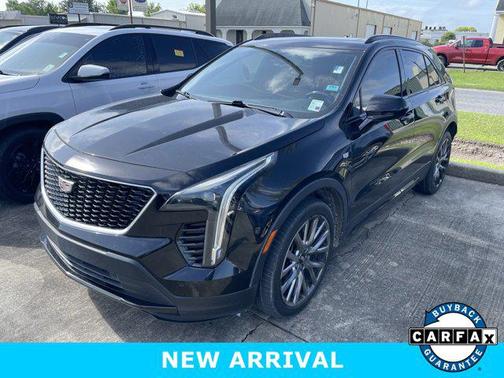 Stellar Black Metallic 2019 Cadillac XT4 Sport