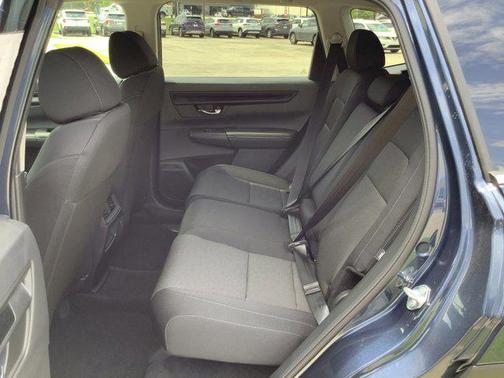 2025 Honda CR-V LX 2WD