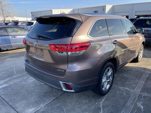 2018 Toyota Highlander Limited