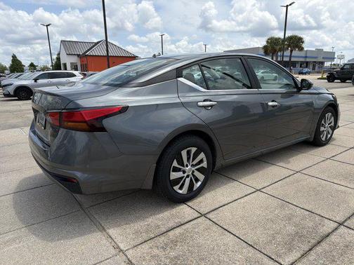 Gun Metallic 2020 Nissan Altima S FWD