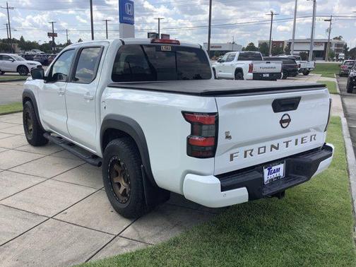 2023 Nissan Frontier PRO-X