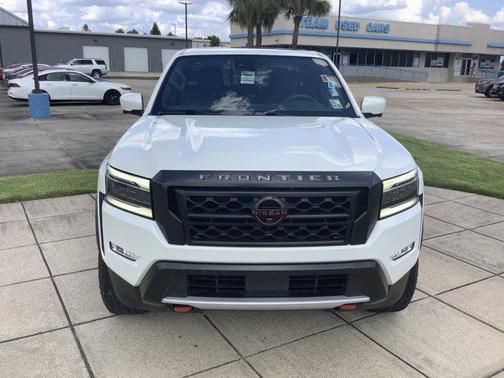 2023 Nissan Frontier PRO-X