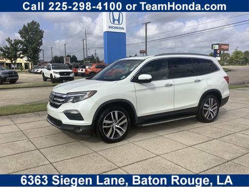 White Diamond Pearl 2018 Honda Pilot Touring