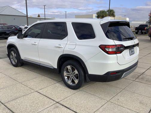 2023 Honda Pilot 2WD EX-L 8 Passenger