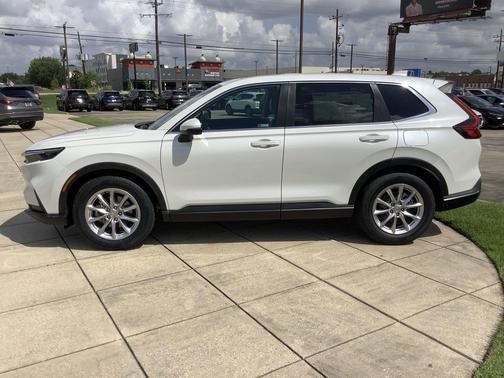 Platinum White Pearl 2026 Honda CR-V EX 2WD