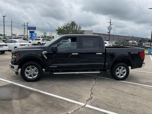 Agate Black Metallic 2024 Ford F-150 XLT