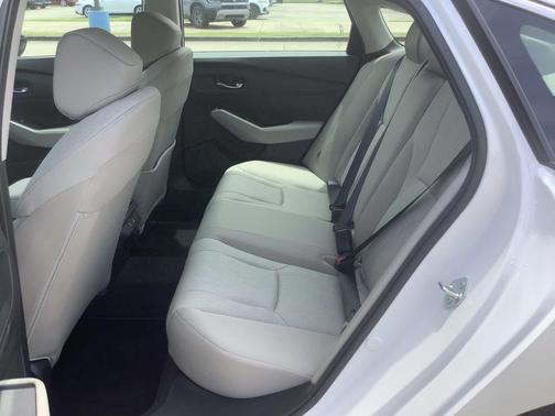 Platinum White Pearl 2026 Honda Accord LX 1.5T