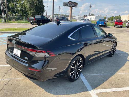 2024 Honda Accord Hybrid Touring