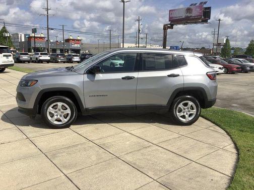 2022 Jeep Compass Sport