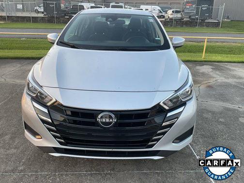 2023 Nissan Versa 1.6 SV