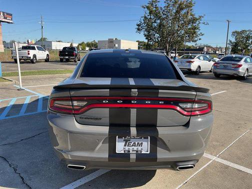 2018 Dodge Charger SXT