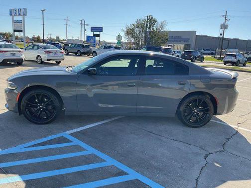 2018 Dodge Charger SXT