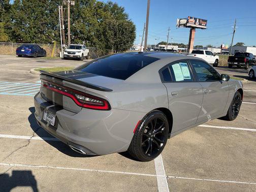 2018 Dodge Charger SXT