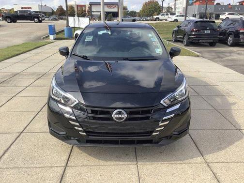 2023 Nissan Versa 1.6 SV