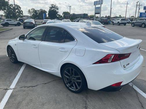 2015 Lexus IS 250 Crafted Line
