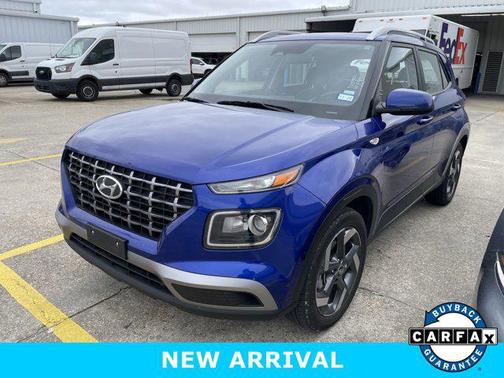 2025 Hyundai VENUE SEL