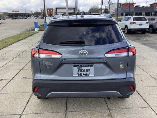 2022 Toyota Corolla Cross LE