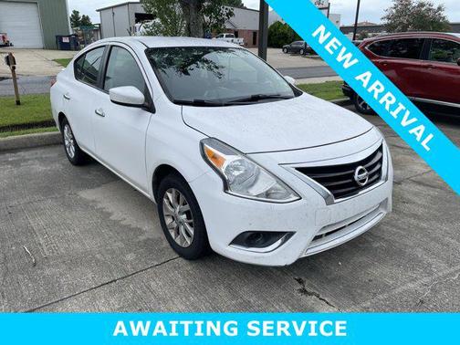 2018 Nissan Versa 1.6 SV