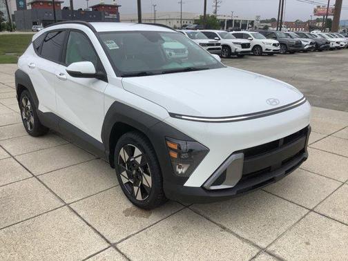 Atlas White 2024 Hyundai KONA SEL