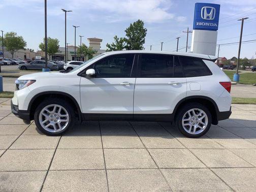 Platinum White Pearl 2025 Honda Passport EX-L
