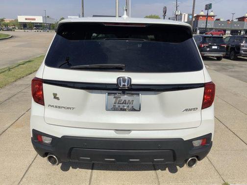 Platinum White Pearl 2025 Honda Passport EX-L