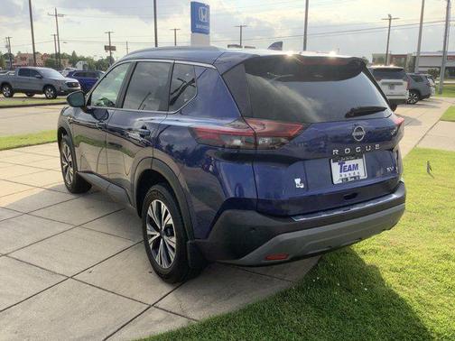 2022 Nissan Rogue SV