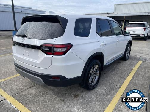 Platinum White Pearl 2023 Honda Pilot 2WD EX-L 8 Passenger