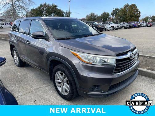 2016 Toyota Highlander LE