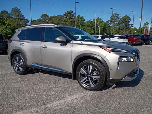 Champagne Silver 2023 Nissan Rogue Platinum