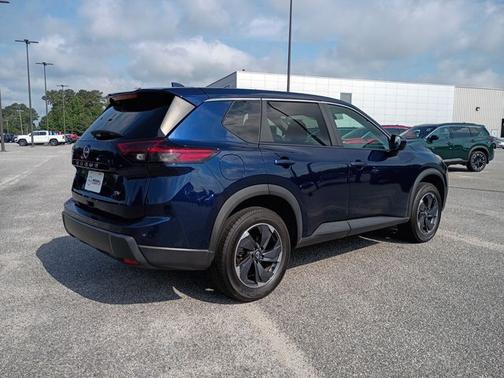 Deep Ocean Blue 2024 Nissan Rogue SV