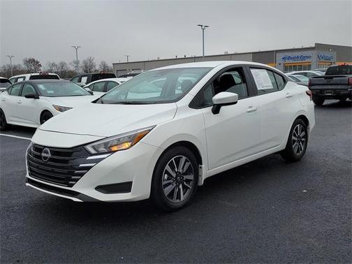 2025 Nissan Versa 1.6 SV