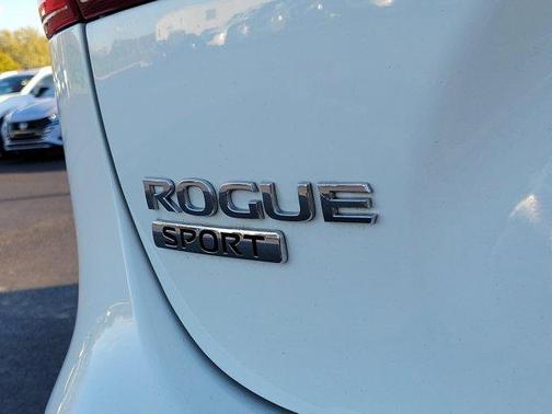 2021 Nissan Rogue Sport S