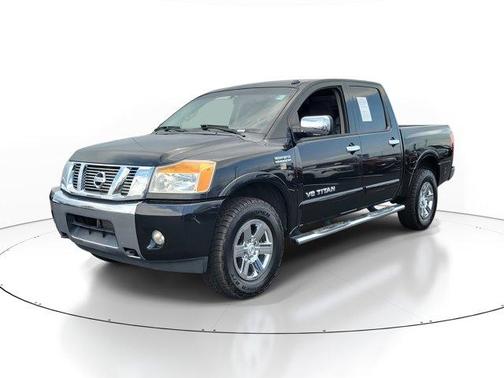 2015 Nissan Titan SV