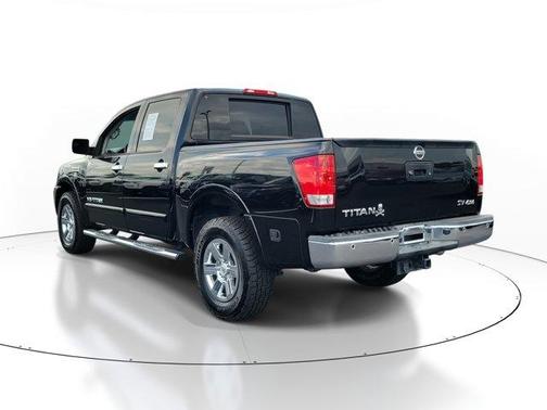 2015 Nissan Titan SV