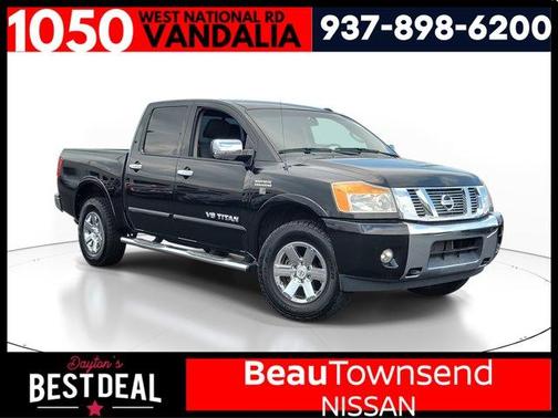 2015 Nissan Titan SV