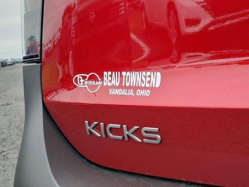 2026 Nissan Kicks SV