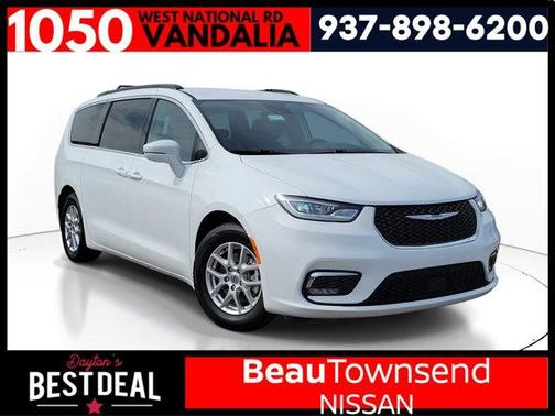 2022 Chrysler Pacifica Touring-L