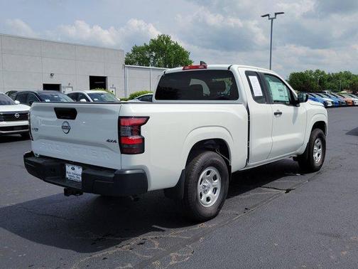 2024 Nissan Frontier S