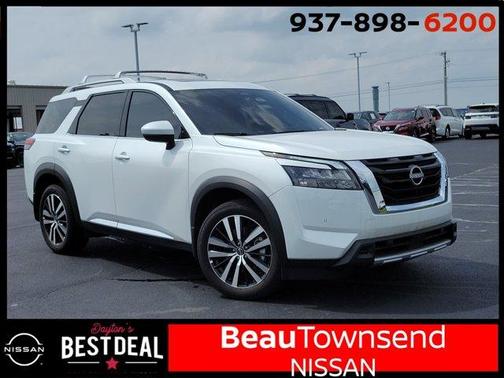 2025 Nissan Pathfinder Platinum