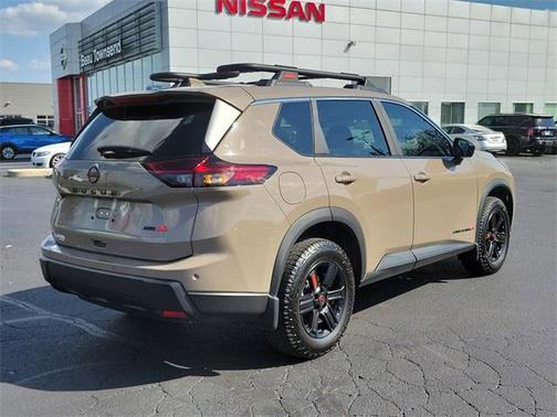2025 Nissan Rogue Rock Creek