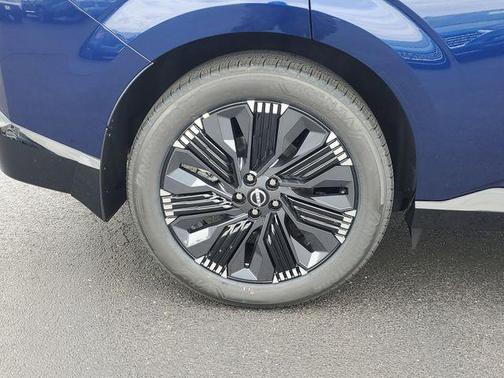 Deep Ocean Blue 2026 Nissan Murano Platinum