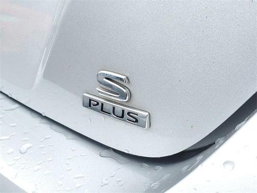 2021 Nissan Leaf S PLUS