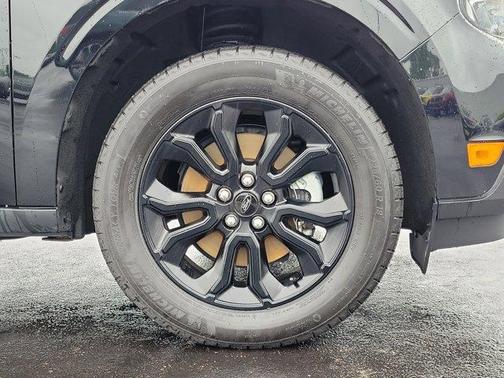 Shadow Black 2024 Ford Maverick XLT