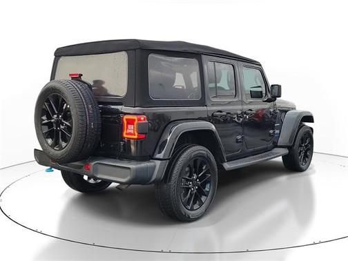 2022 Jeep Wrangler Unlimited 4xe Sahara