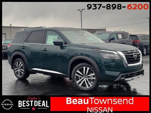 2025 Nissan Pathfinder Platinum