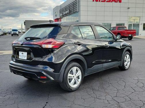 2021 Nissan Kicks S