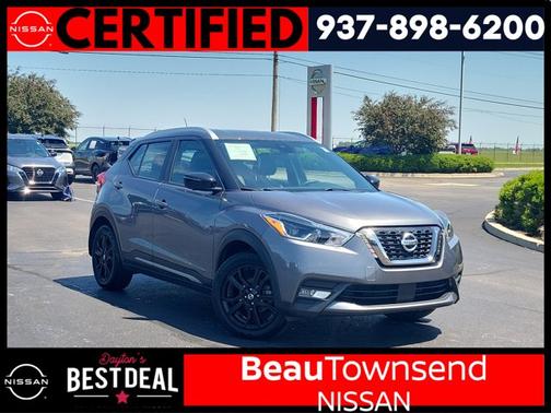 Gun Metallic 2020 Nissan Kicks SR