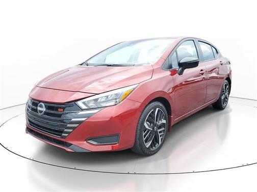 2024 Nissan Versa 1.6 SR