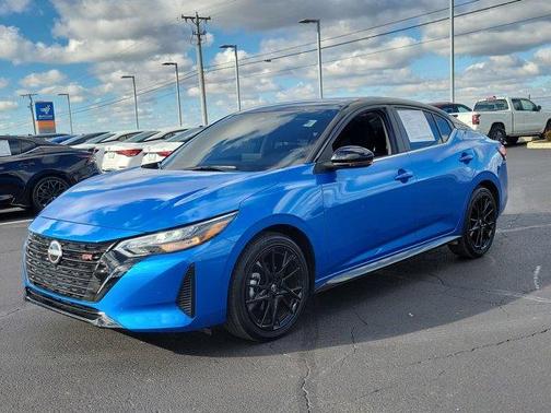 2025 Nissan Sentra SR